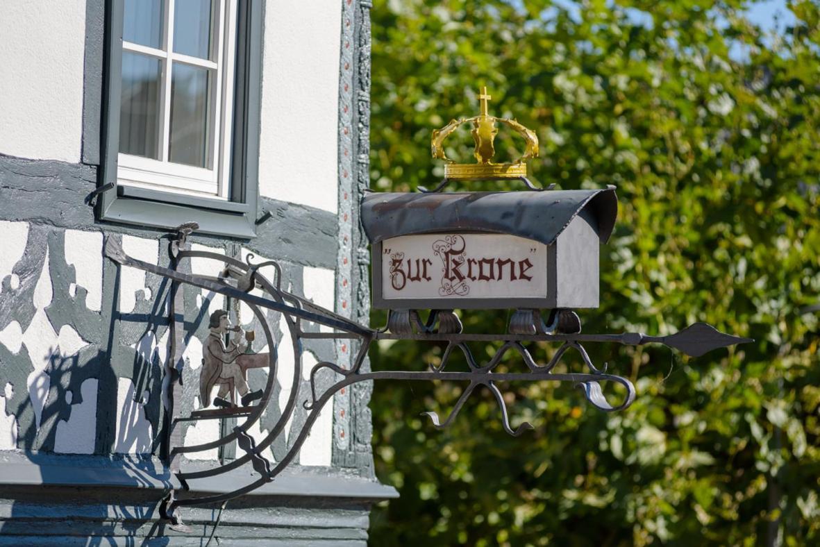Krone Martinsthal Eltville am Rhein Exteriör bild